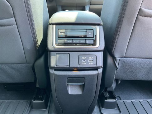New 2025 Subaru Ascent Onyx Edition image 18