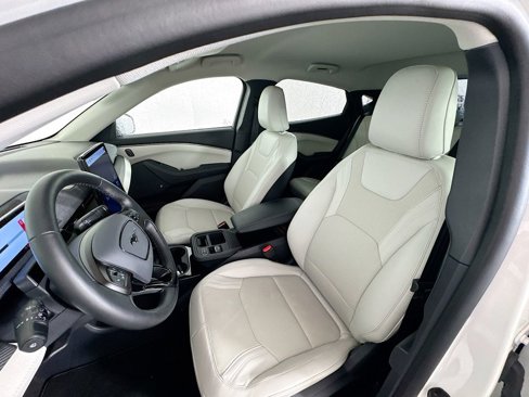 Certified 2025 Ford Mustang Mach-E Premium image 22