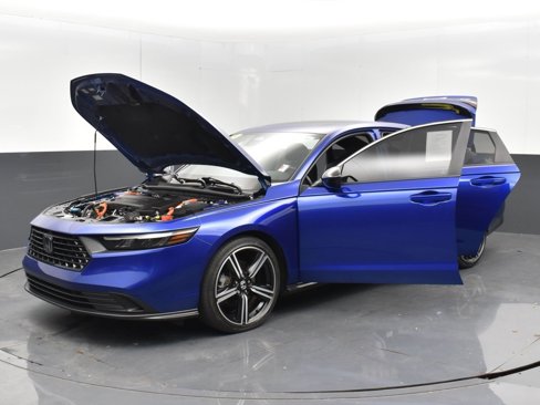 Used 2023 Honda Accord Sport image 30