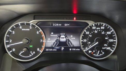 Used 2023 Nissan Rogue SV image 10