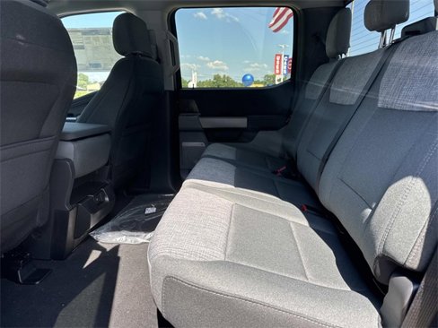 New 2025 Ford F250 XLT w/ Black Appearance Package image 6