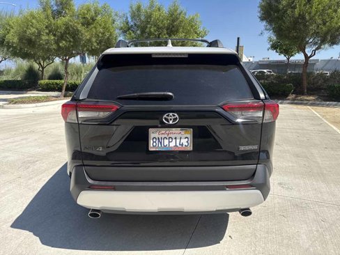Used 2019 Toyota RAV4 Adventure image 4