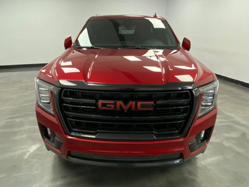 Used 2021 GMC Yukon SLT w/ SLT Premium Package image 9