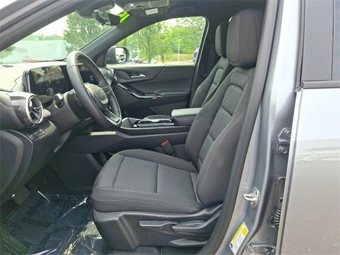 Certified 2025 Chevrolet Equinox LT w/ Safety and Technology Package image 13