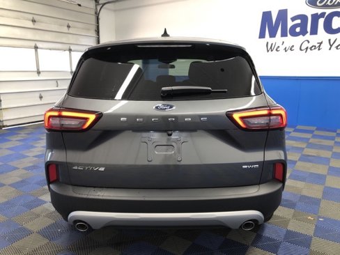 New 2025 Ford Escape Active image 10