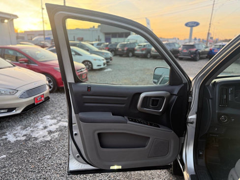 Used 2014 Honda Ridgeline RTS image 9