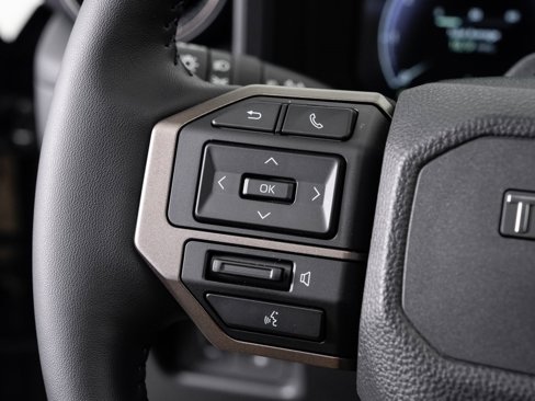 Used 2025 Toyota Land Cruiser image 12