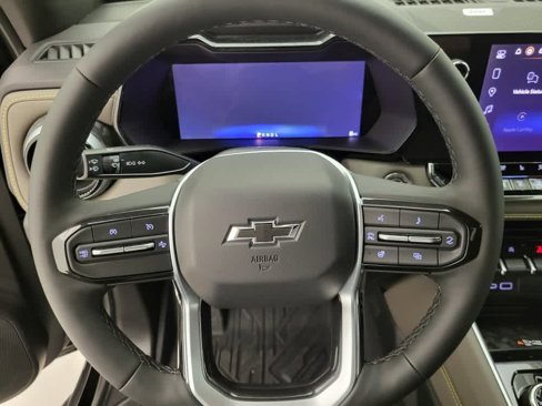 New 2025 Chevrolet Colorado ZR2 w/ Technology Package image 3