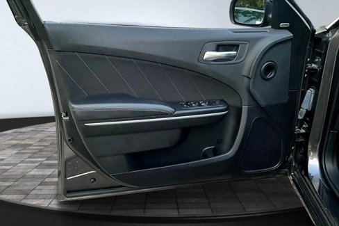 Used 2023 Dodge Charger SXT image 23