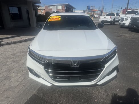 Used 2021 Honda Accord Sport image 3