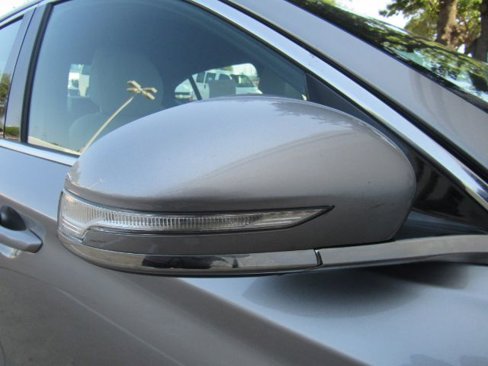 Used 2025 Genesis G70 2.5T image 22