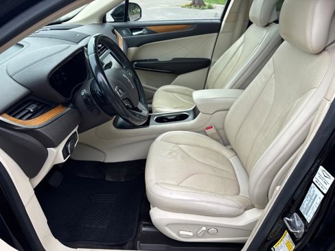 Used 2015 Lincoln MKC AWD w/ Equipment Group 102A Reserve image 7