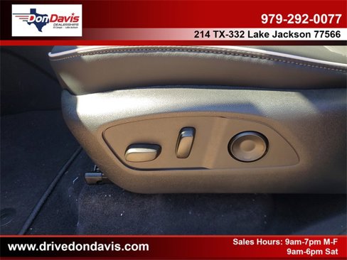 New 2026 Buick Enclave Sport Touring w/ Power Package image 17