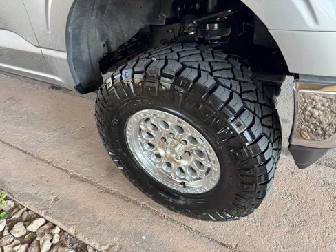 Used 2022 Ford F150 Lariat image 29
