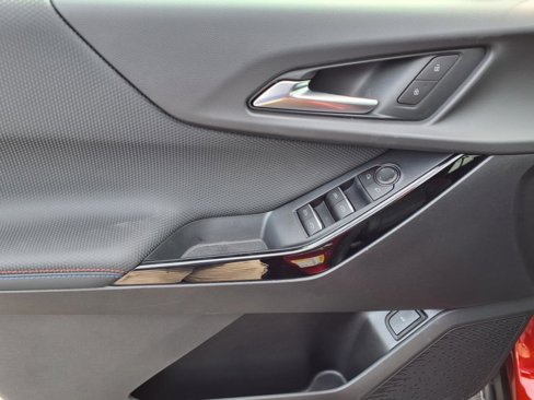 New 2026 Chevrolet Equinox RS w/ LPO, Floor Liner Package image 10