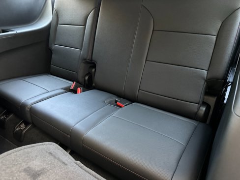 New 2025 Chevrolet Traverse Z71 image 17