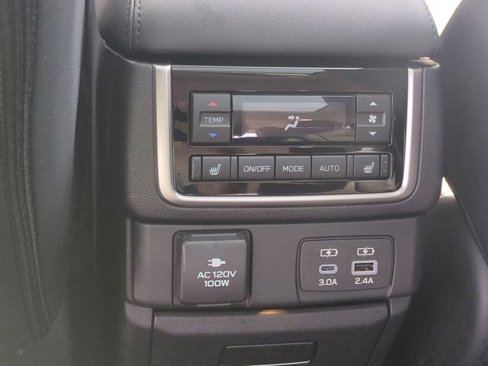 New 2025 Subaru Ascent Bronze Edition w/ Onyx Package image 32