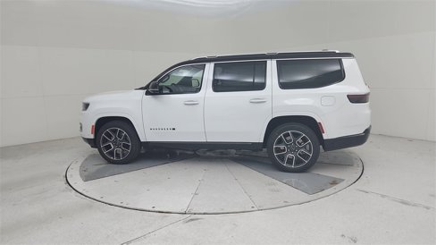 New 2025 Jeep Wagoneer Series III image 9