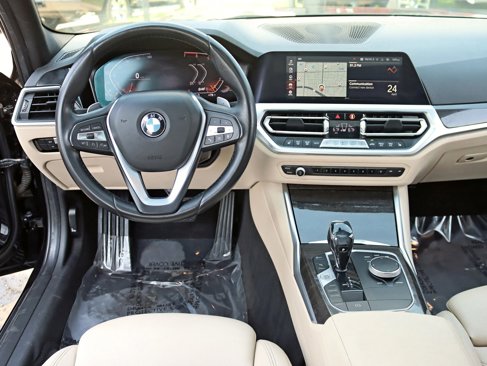 Used 2020 BMW 330i xDrive Sedan w/ Convenience Package image 16