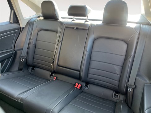 Used 2023 Volkswagen Jetta SE image 13