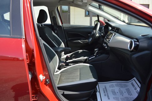 Used 2020 Nissan Versa SV image 15
