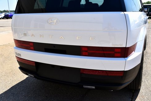 New 2026 Hyundai Santa Fe SE image 9