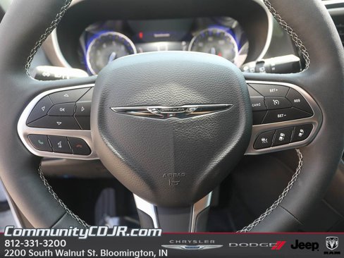 New 2025 Chrysler Voyager LX image 13