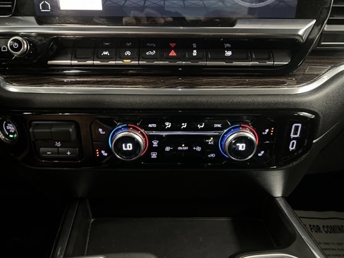 Used 2024 GMC Sierra 1500 Elevation image 46