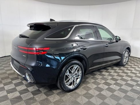 Used 2025 Genesis GV70 2.5T Advanced w/ Advanced Package image 3