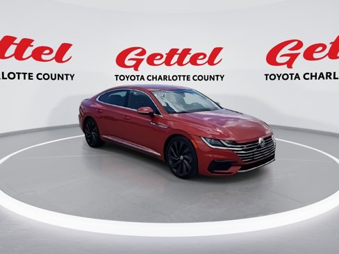 Used 2019 Volkswagen Arteon SE image 2