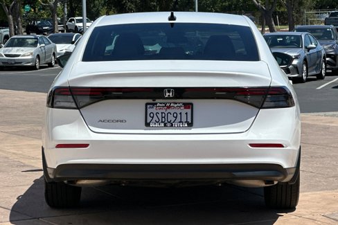 Used 2025 Honda Accord SE image 5