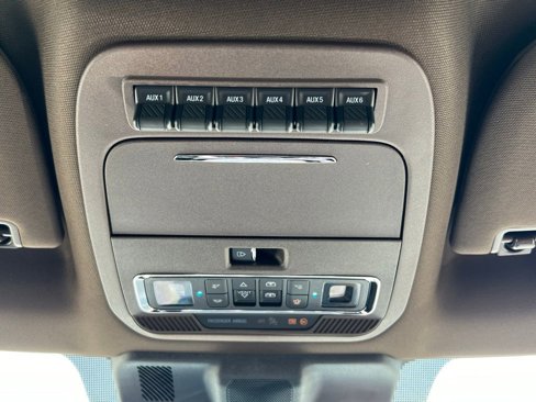 New 2025 Ford F350 King Ranch w/ Chrome Package image 28