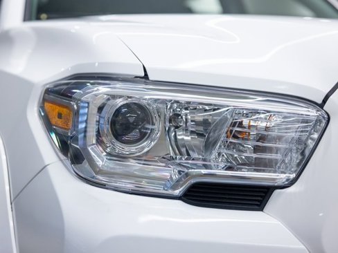 Used 2022 Toyota Tacoma SR5 image 6