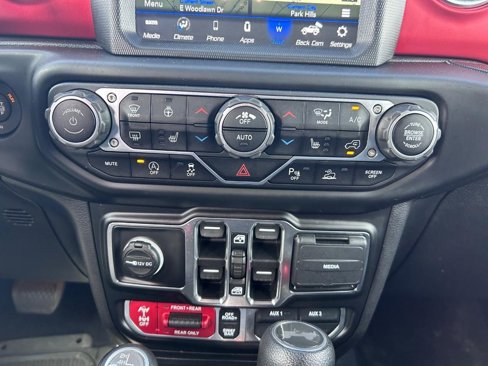 Used 2021 Jeep Wrangler Unlimited Rubicon image 16