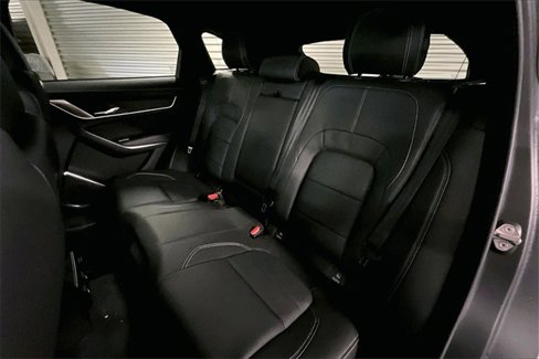 New 2026 Jaguar F-PACE R-Dynamic S image 9