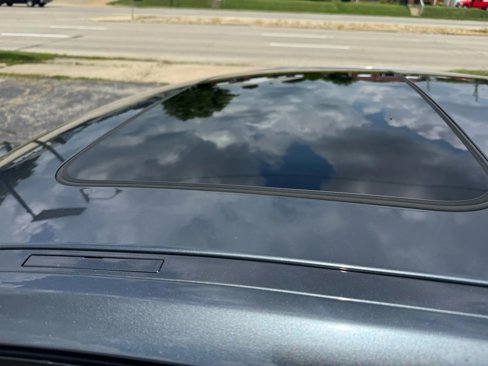 Used 2017 BMW 320i xDrive Sedan image 11