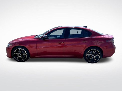New 2025 Alfa Romeo Giulia AWD w/ Driving Assist Package image 6