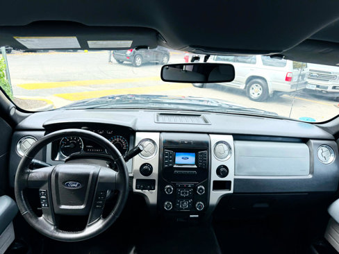 Used 2013 Ford F150 XLT w/ Luxury Equipment Group image 16