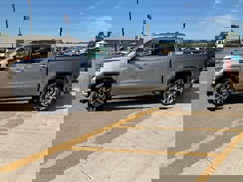 Used 2023 GMC Sierra 1500 Denali w/ Denali Reserve Package image 6
