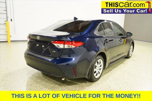 Used 2025 Toyota Corolla LE image 7