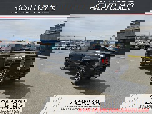 Used 2020 Toyota Tacoma TRD Sport image 4