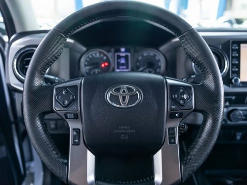 Used 2022 Toyota Tacoma SR5 image 39