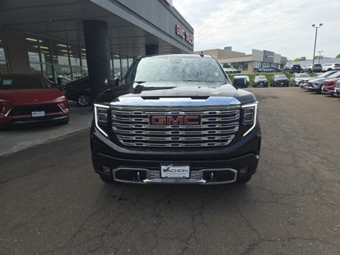 New 2025 GMC Sierra 1500 Denali w/ Denali Reserve Package image 2