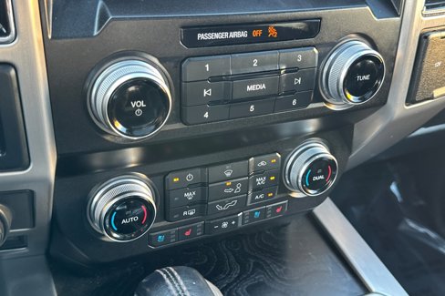 Used 2019 Ford F150 Platinum image 27