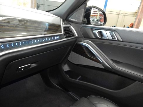 Used 2025 BMW X6 xDrive40i image 23