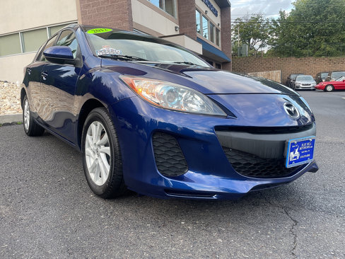 Used 2012 MAZDA MAZDA3 i Touring image 4