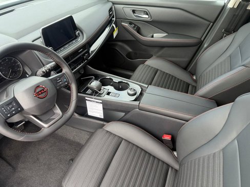 New 2026 Nissan Rogue SV image 13