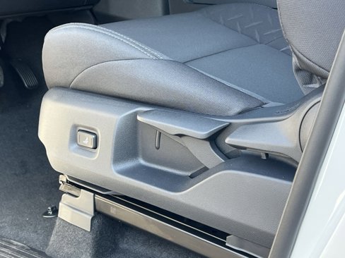 New 2025 Toyota Tacoma SR image 8