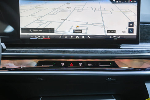 New 2026 BMW i7 xDrive60 w/ Premium Package image 10