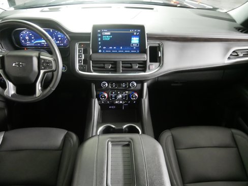Certified 2023 Chevrolet Tahoe Z71 w/ Luxury Package image 10